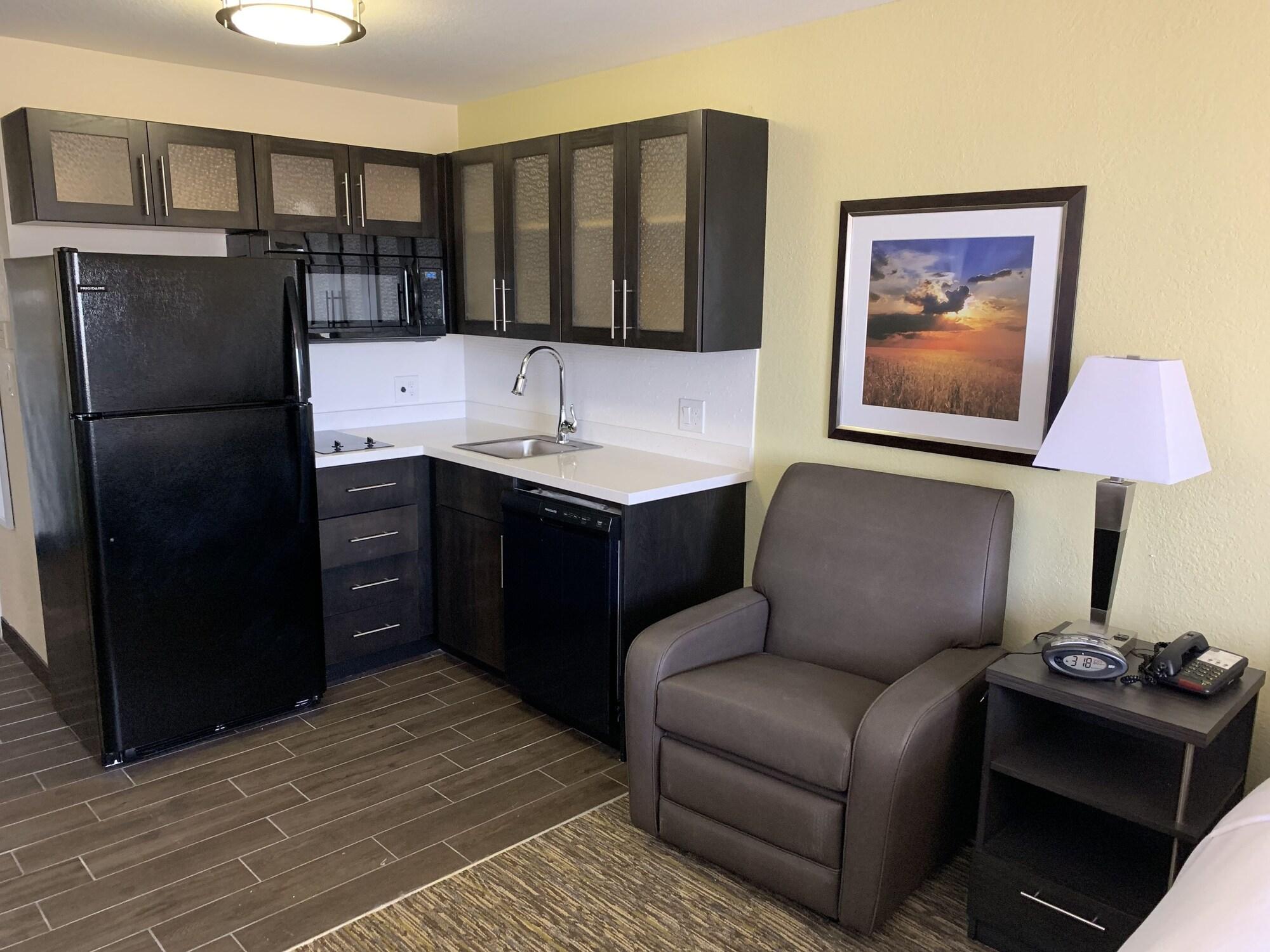 Candlewood Suites - Grand Prairie - Arlington By Ihg Екстер'єр фото